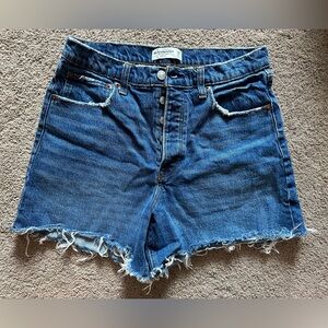 Women’s Abercrombie & Fitch Dad Shorts High Rise Medium Wash - Size 10